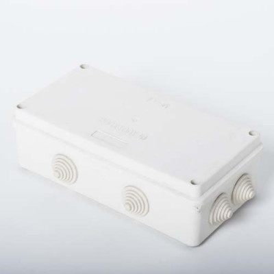 Коробка монтажна Р-6  200х100х70 без клем