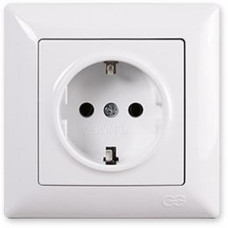 Розеткодинарна  із заземленням VISAGE Біла