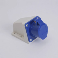 Розетка силова стаціонарна 113 (2P+PE) 16A 220В IP44 TAKEL